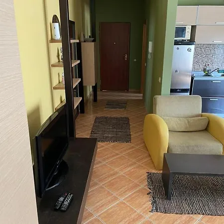 Seaside Studio In Apartment *